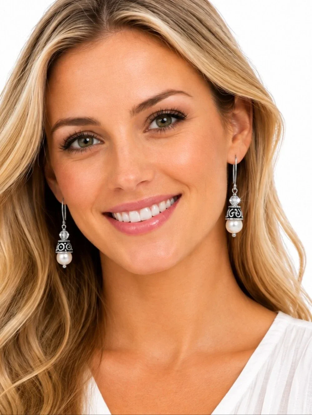 Handmade Freshwater Pearl Crystal Dangle Earrings, New